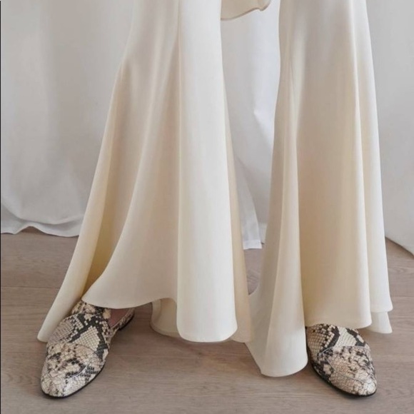 ARJE Women’s The Tess Flare Pants Cream Size S Bell Bottom Trousers Dress Pants - Picture 4 of 5